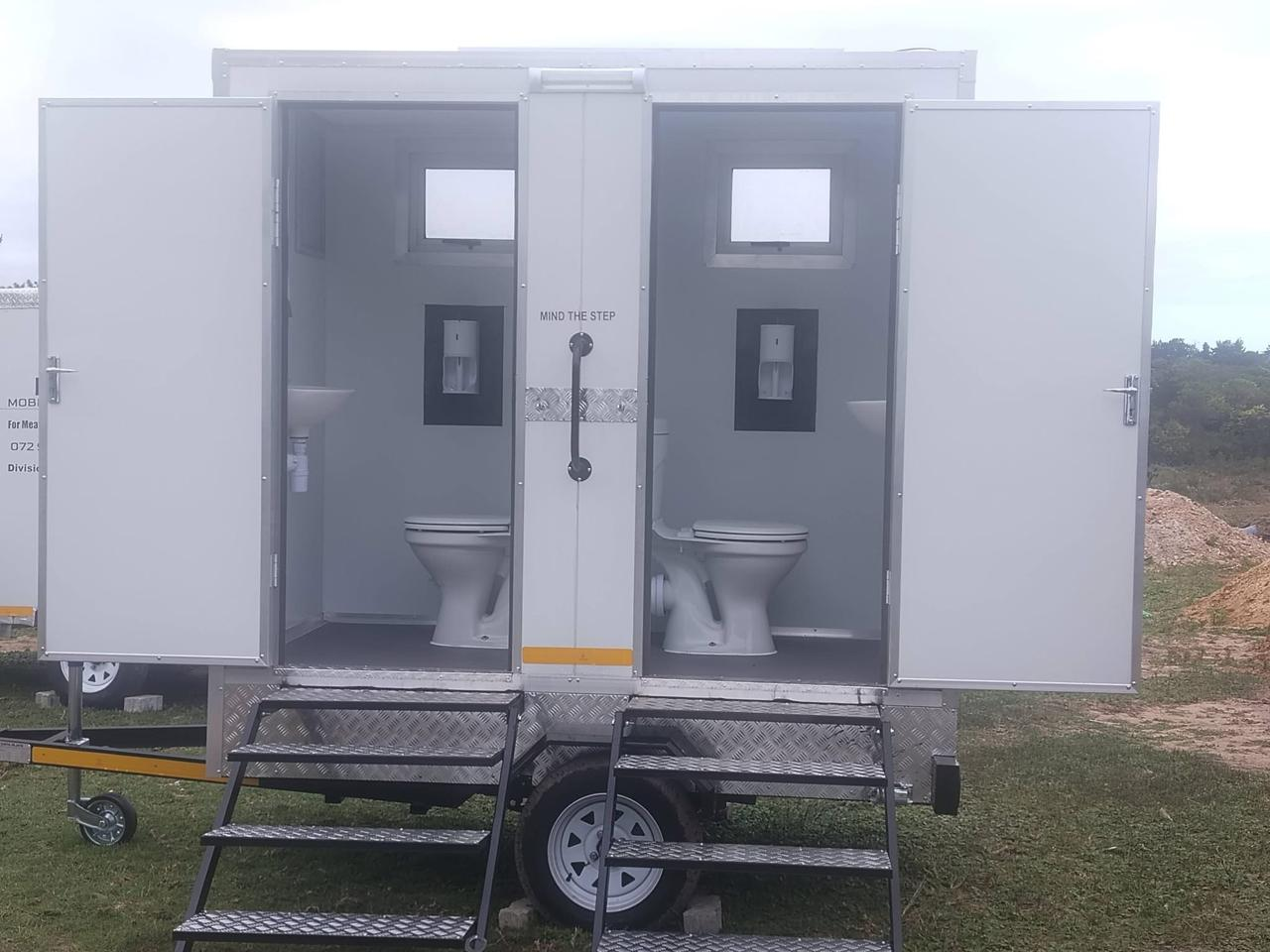 VIP mobile toilets